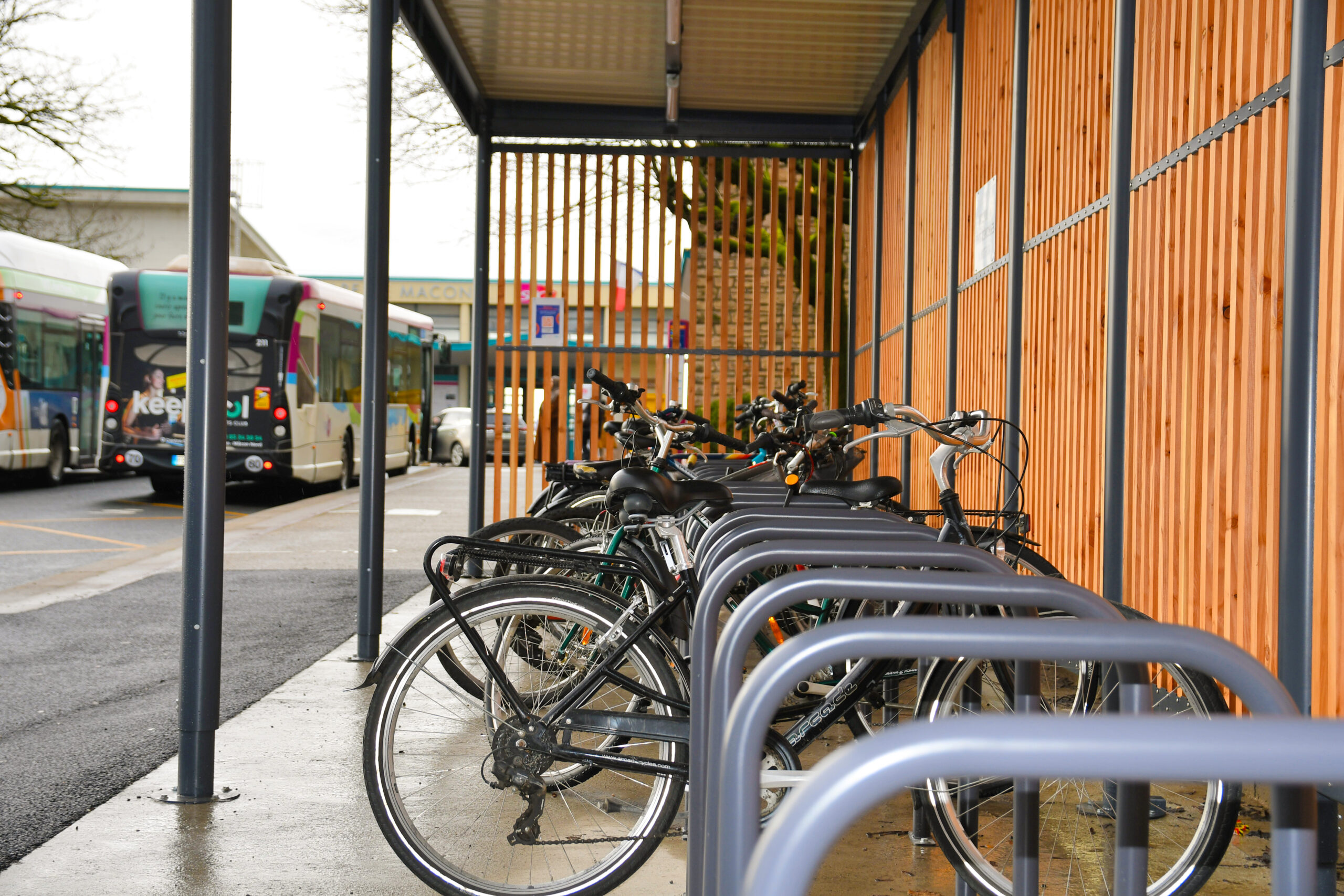 Gare de Mâcon : le premier aménagement concret du futur Pôle d’Échanges Multimodal inauguré