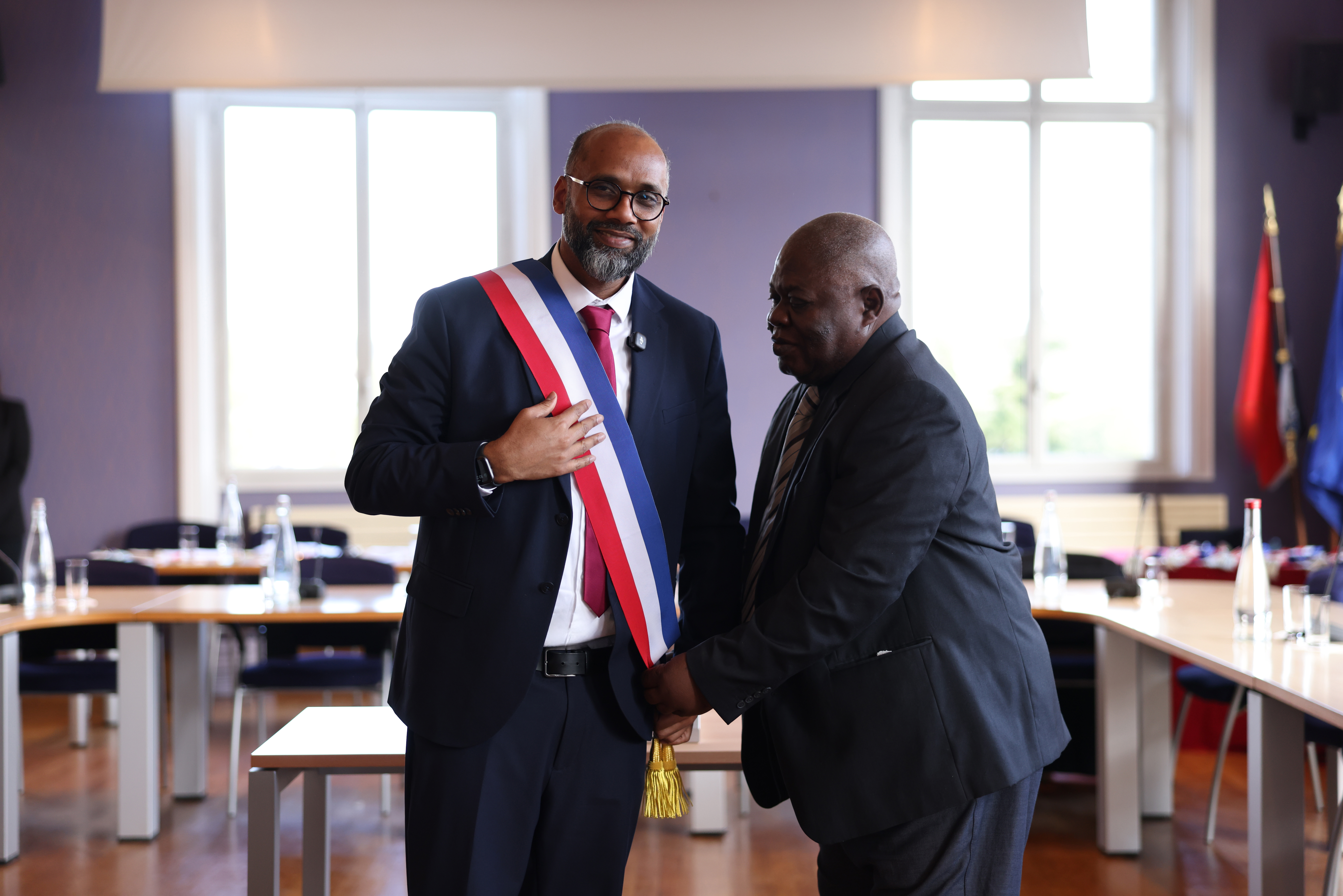 Creil : le nouveau maire Omar Yaqoob est installé