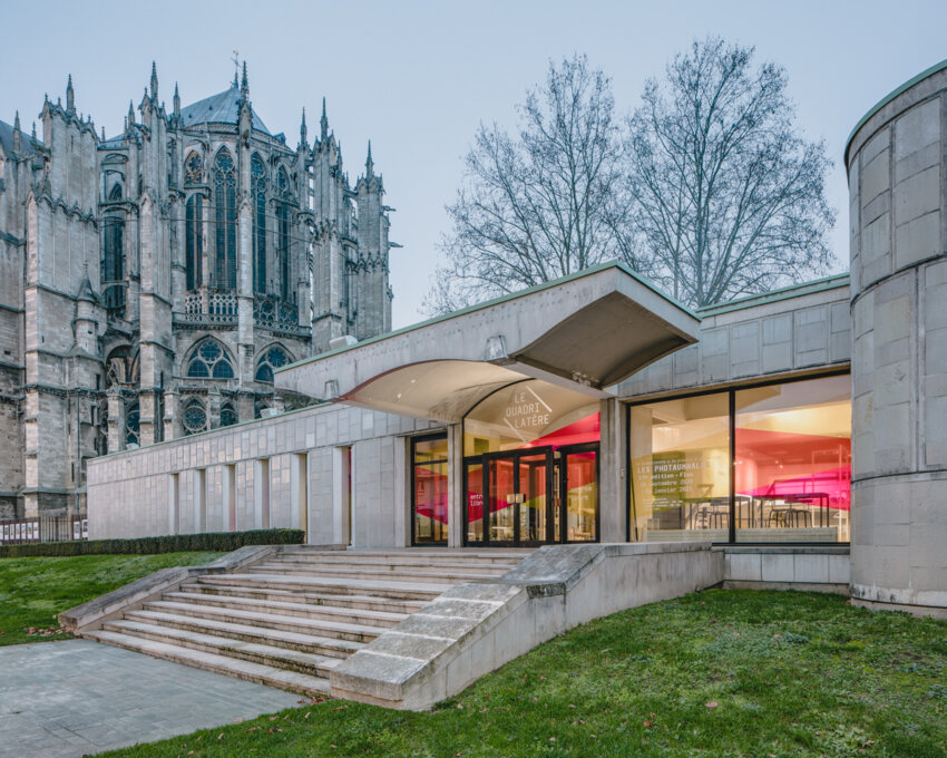 Beauvais : au Quadrilatère, l'exposition Enterrer le soleil invite à explorer les univers souterrains