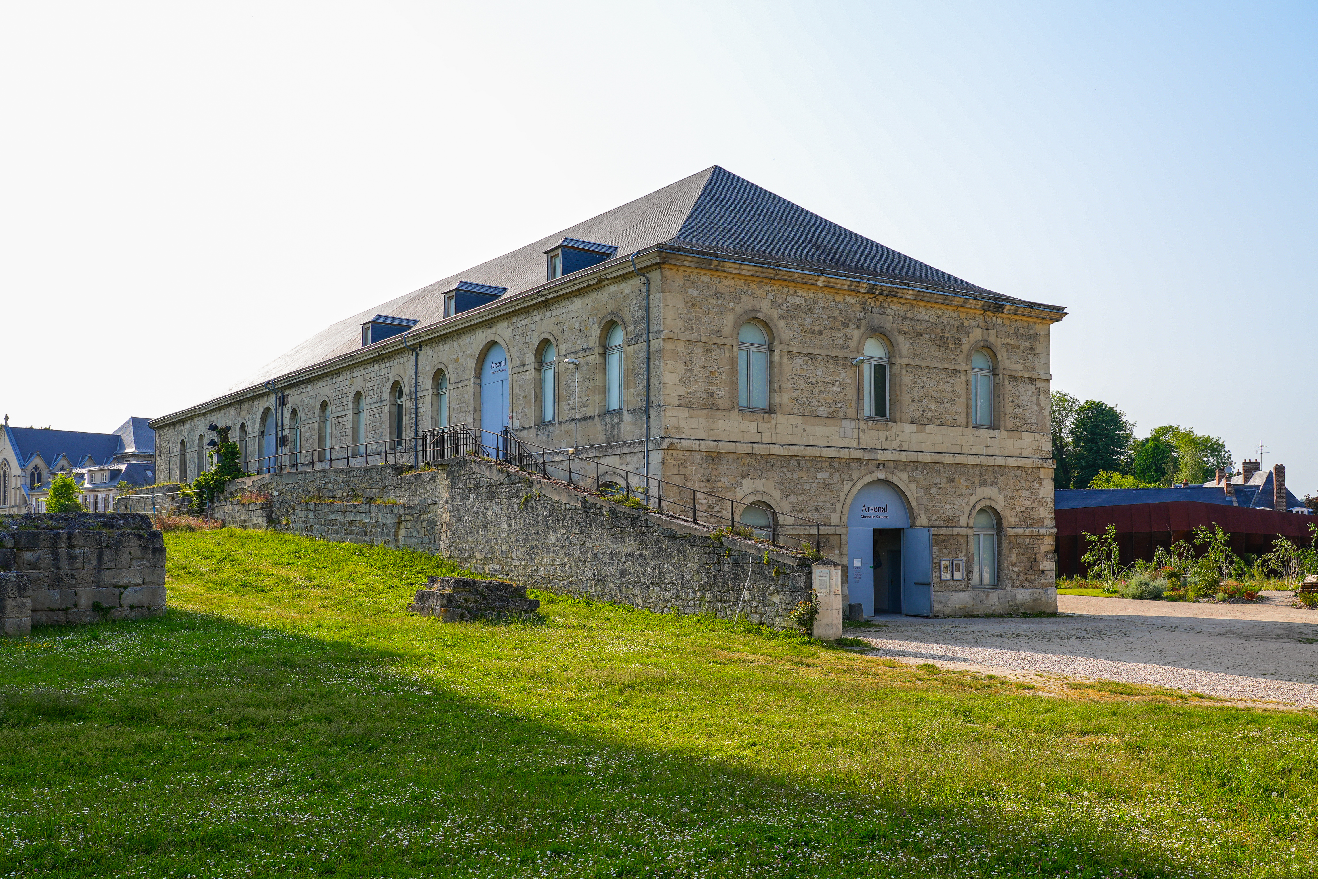 Soissons accueille l’exposition "Contenir tout l’univers" de Jean-Christophe Norman
