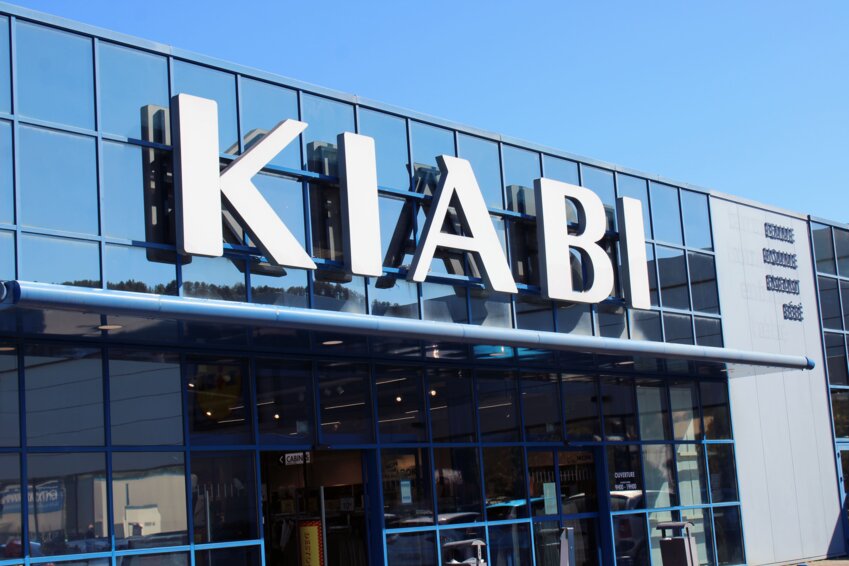 Kiabi lance son service de réparation textile en ligne
