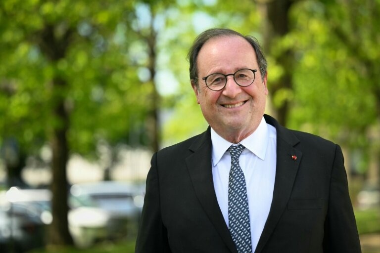 François Hollande tête d'affiche du 5e Salon du livre de Toul