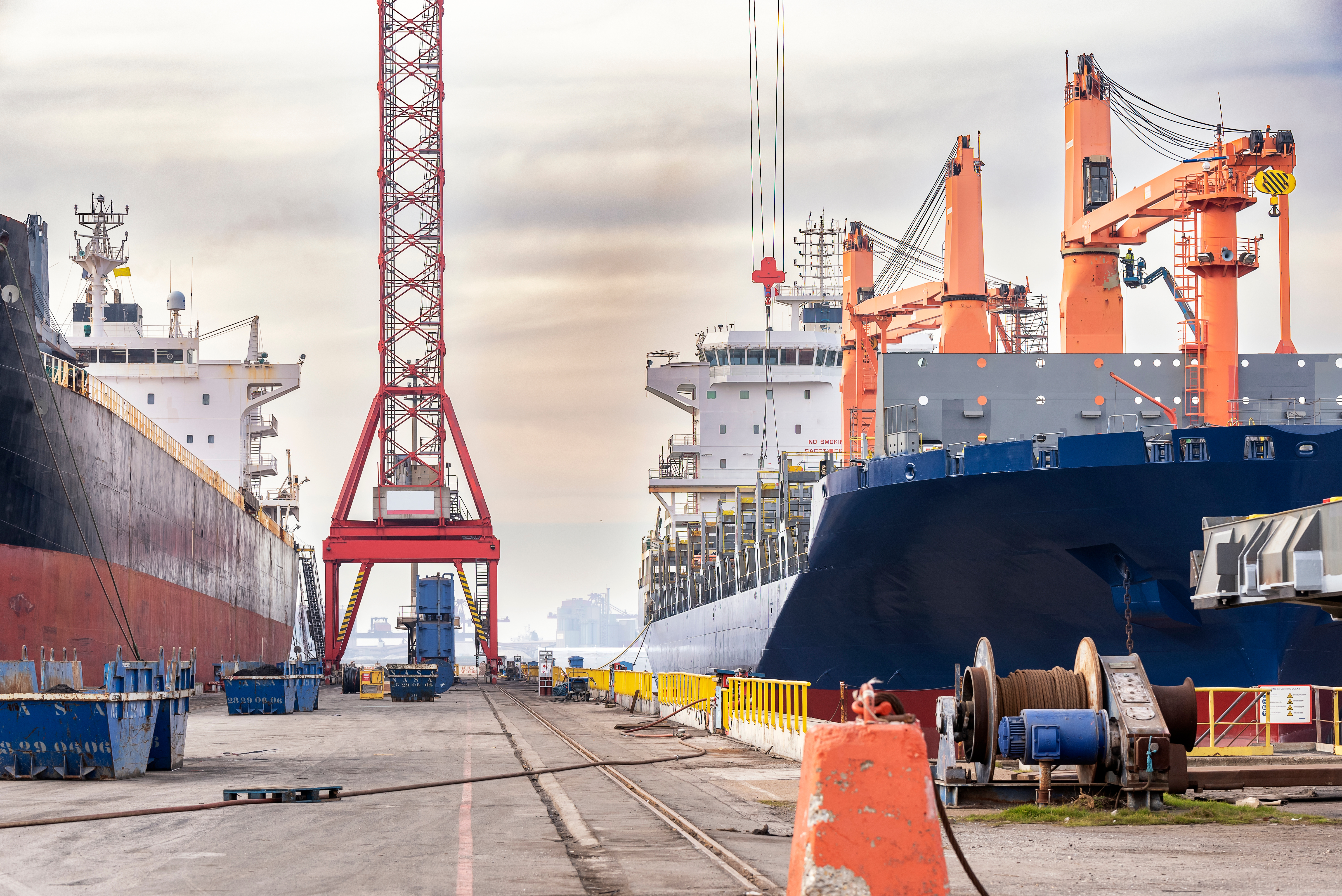 Spie Batignolles construit le futur quai du terminal à conteneurs de Dunkerque
