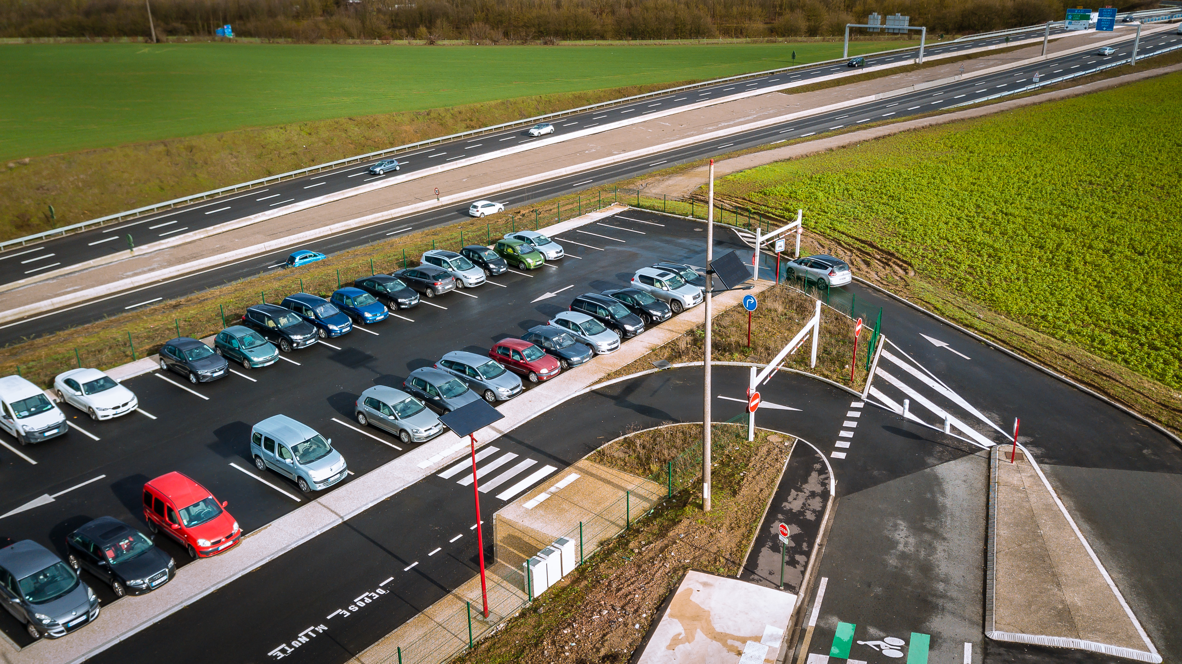 La Sanef a ouvert une aire de covoiturage sur l’A16 à Abbeville Nord