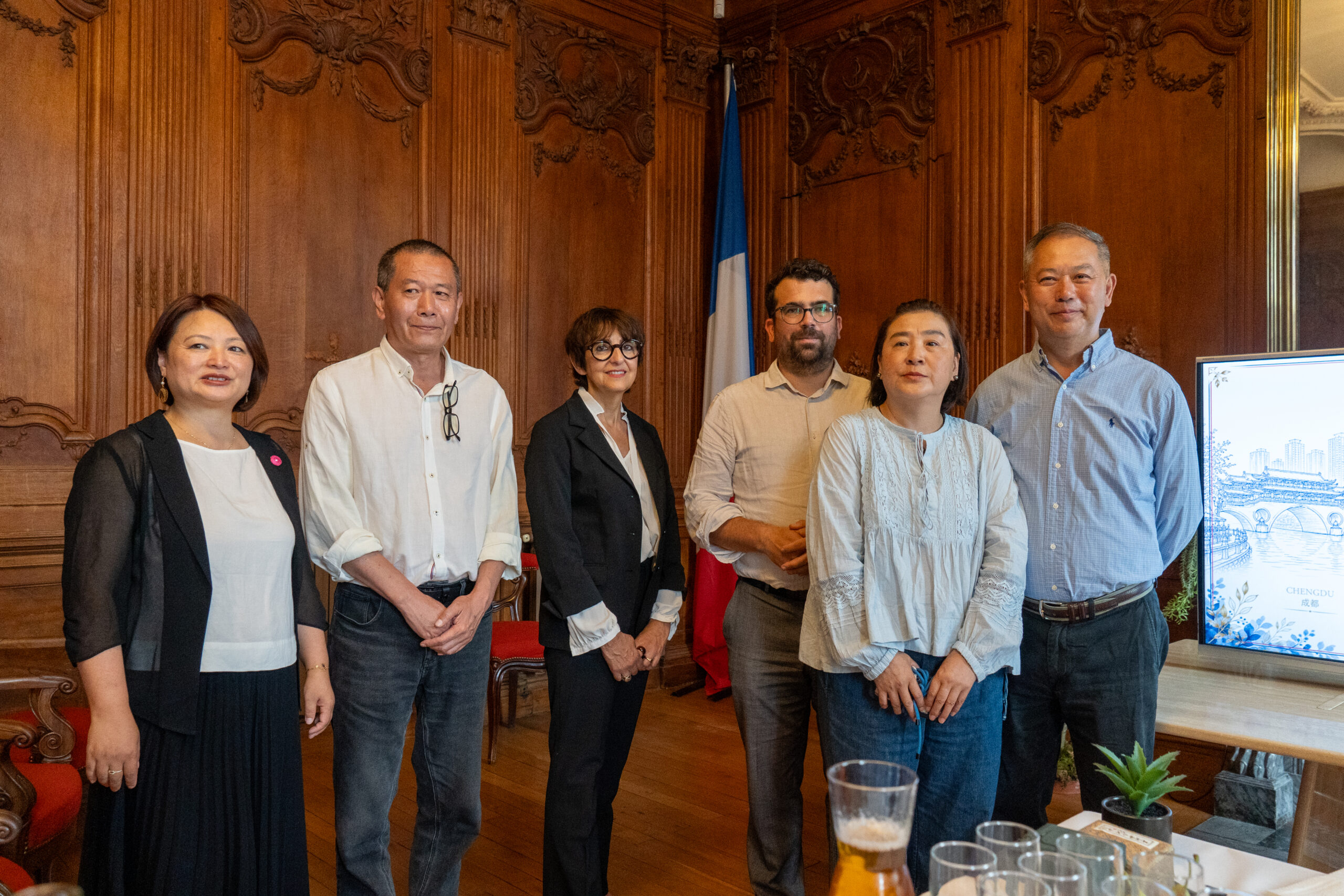Autun : la délégation de Chengdu reçue en mairie, jumelage renforcé depuis 2018