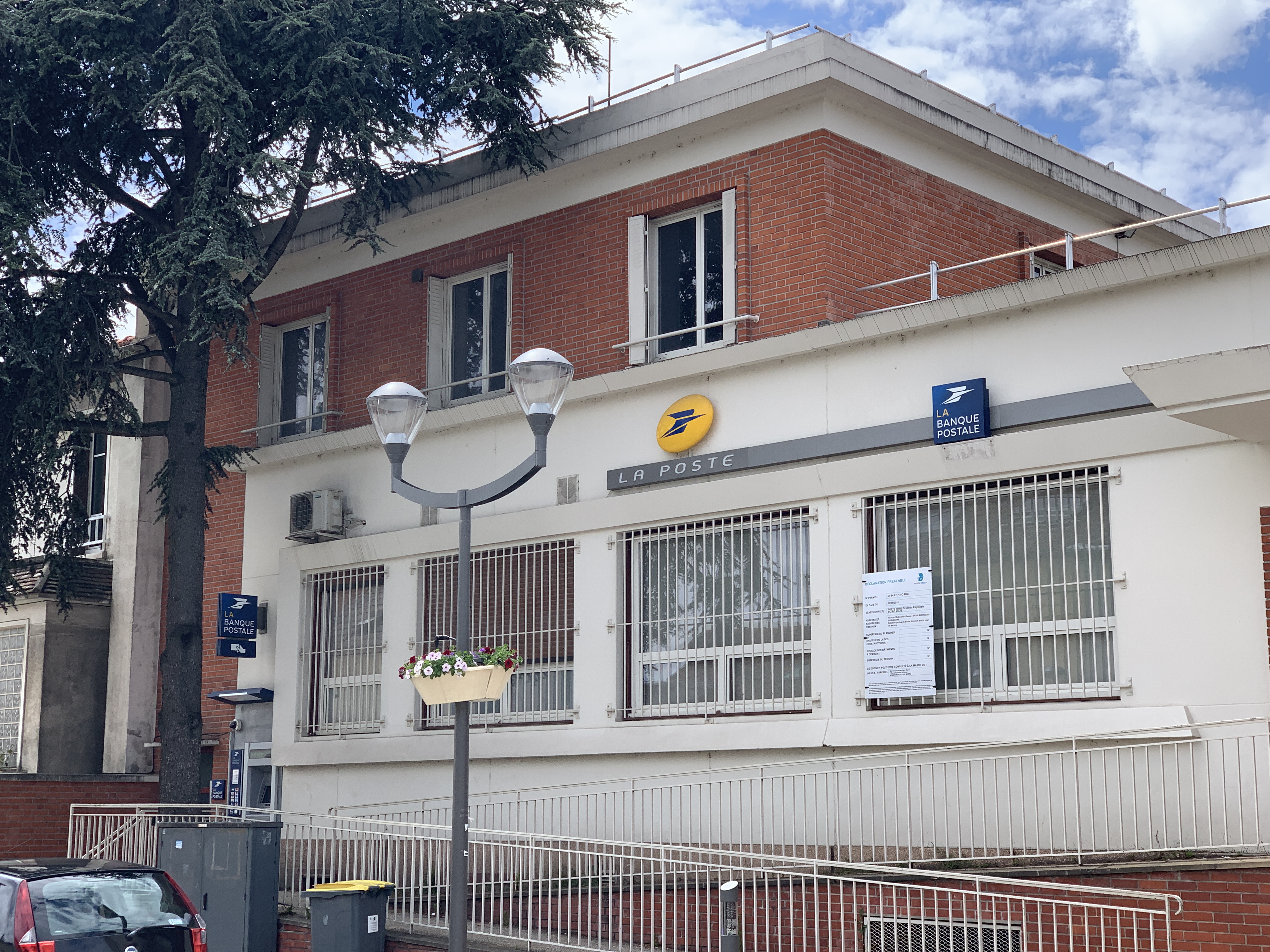 La Poste ferme deux bureaux dans le centre de Metz pour en ouvrir un nouveau «dernière génération»