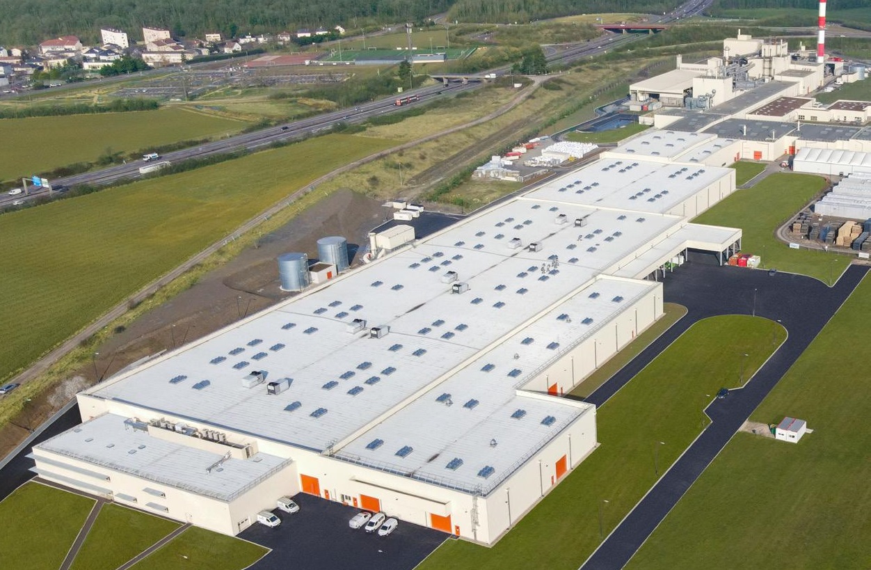 Knauf inaugure une nouvelle unité de production de plafonds acoustiques à Illange