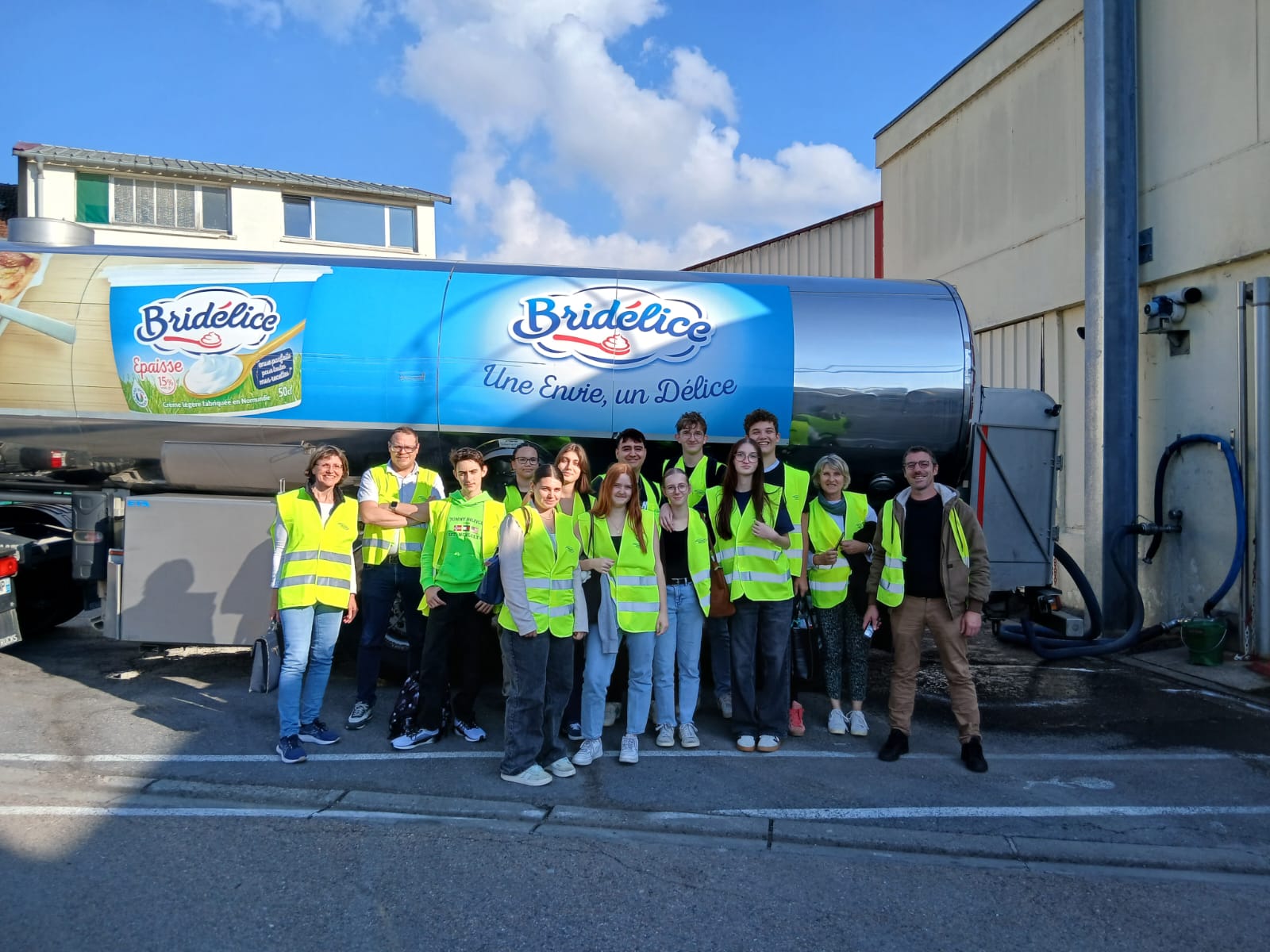 Des élèves de l’EPL Agro de la Meuse en immersion pour découvrir la Fromagerie Raival