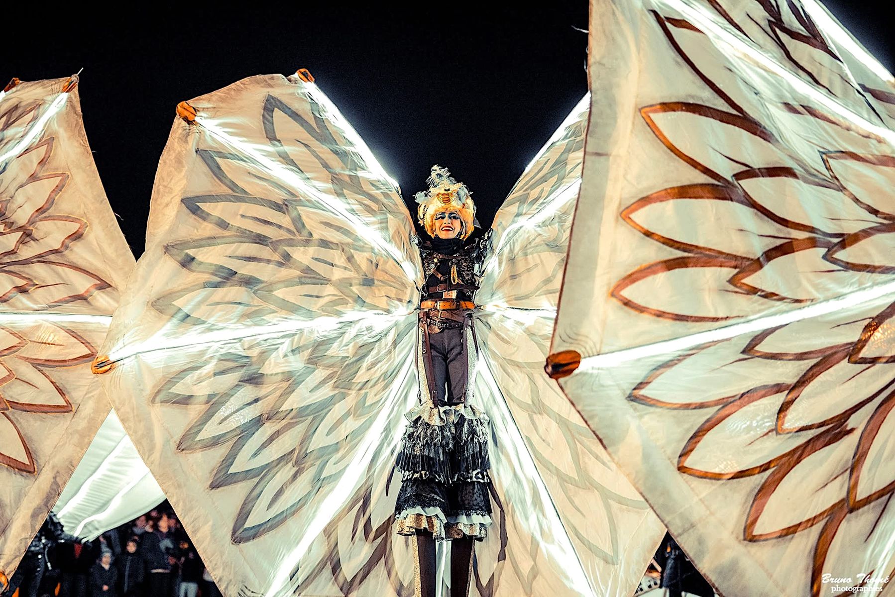 L'Envol : dernière parade vendredi du Marché de Noël d'Amiens