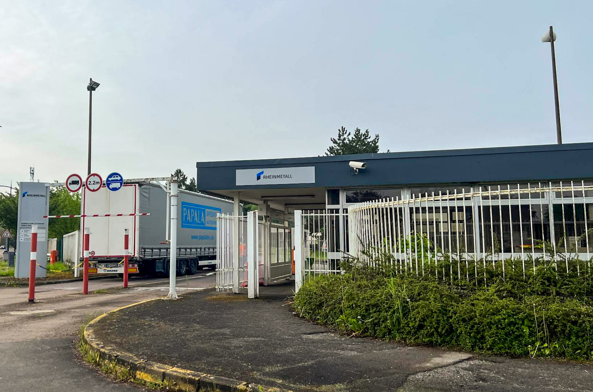 Rheinmetall vend sa branche automobile : quelle menace pour l’usine Pierburg près de Thionville ?