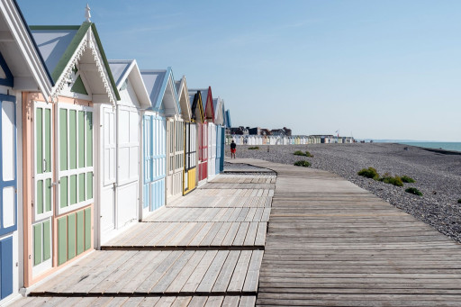 Cayeux-sur-Mer : nature, cabines de plage et galets bleus
