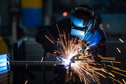 Sous-traitance industrielle : un levier stratégique pour l’économie locale et nationale