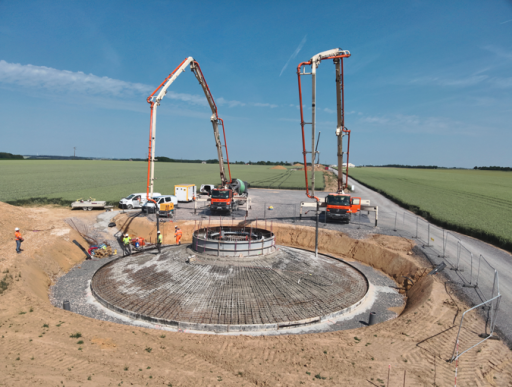 À Saint-André-Farivillers, une campagne citoyenne pour investir dans un marc éolien