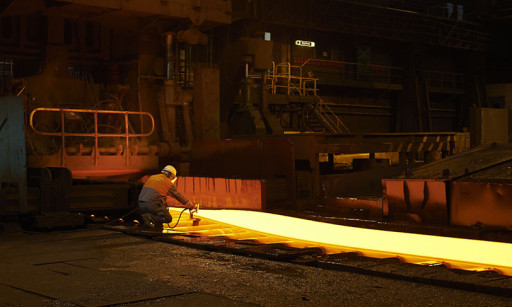 Le Creusot : la directrice du centre de recherche d’Industeel reçoit un trophée national