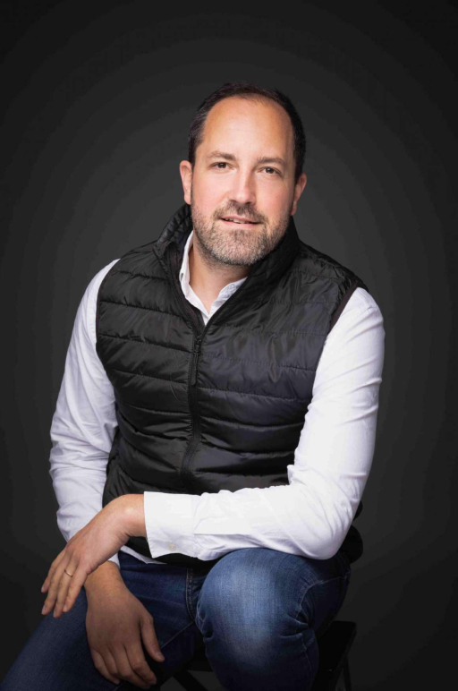 Coquelles : Adrien Nottebaert prend les commandes de Channel Outlet