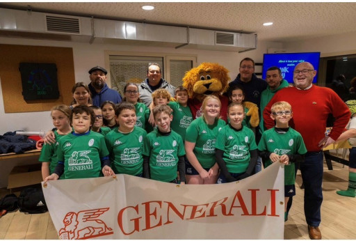 Le Rugby club de Thiérache reçoit de nouveaux équipements grâce au programme Generali